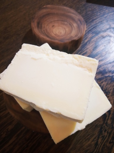 天使純淨硬皂一條（約850g)